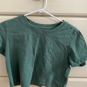 Urban outfitters cropped forest green shirt